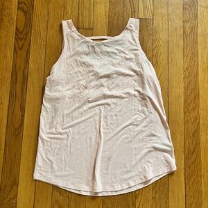 Columbia Peach Tank Top with straps on the back